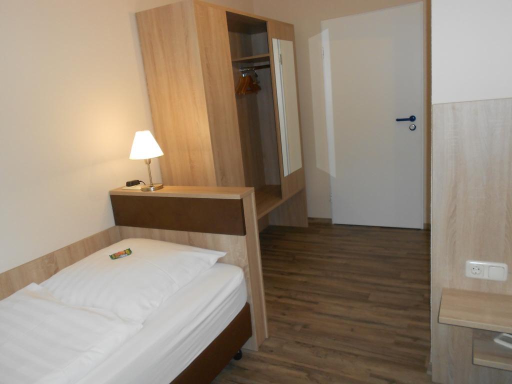 Hotel-Restaurant Tuexen Rendsburg Kamer foto